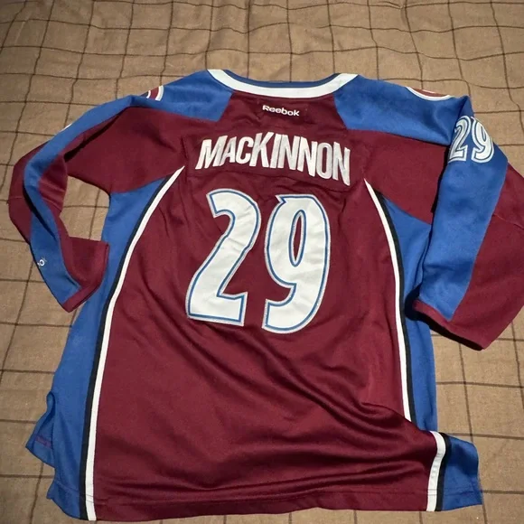 Colorado Avalanche MacKinnon #29 Reebok Jersey Youth L/XL NHL - Picture 4 of 4